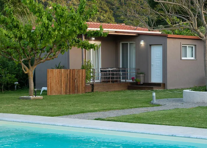 Casa Di Varco Holiday home Frinion